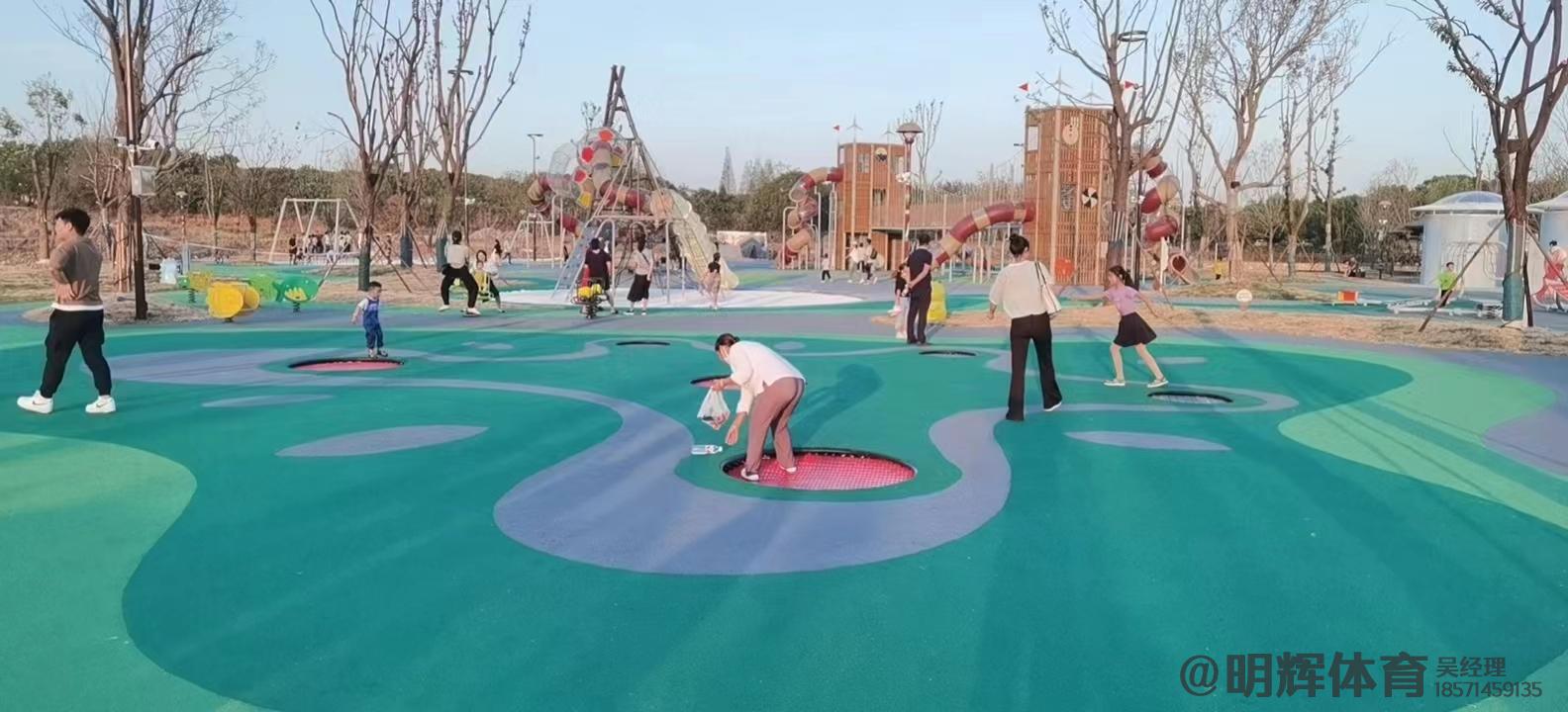 石家庄公园跑道是用什么材料做成的